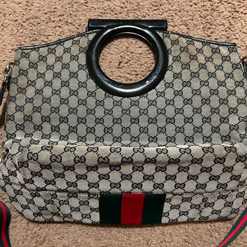 Gucci Satchel/Bag - Picture 2 of 2